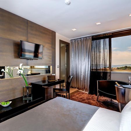 The View Luxury Rooms Сплит Екстериор снимка
